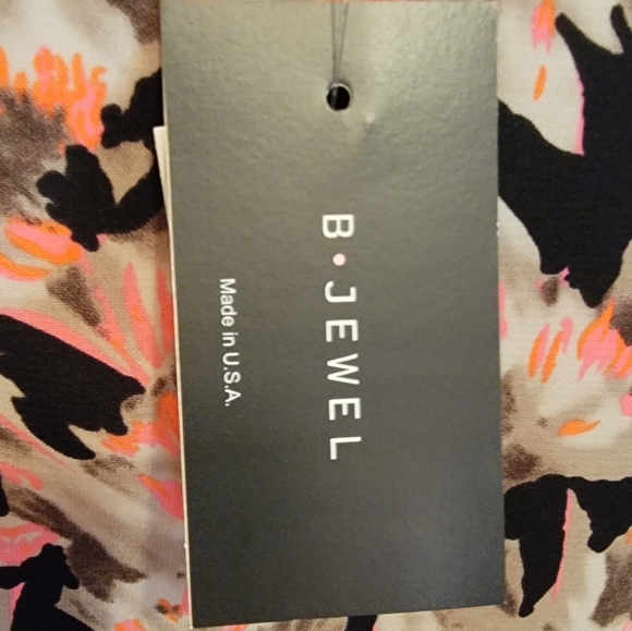 Pullover Floral Shirt B•Jewel Womens Pink Black Small - Picture 4 of 7